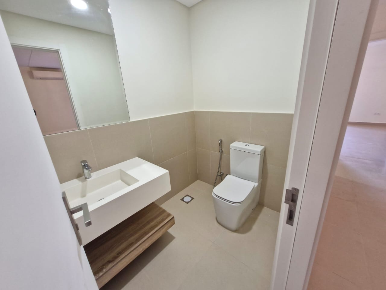  🏰 *Modern Luxury Villa in Sidra District – Roshn*   ✨ 400 sqm